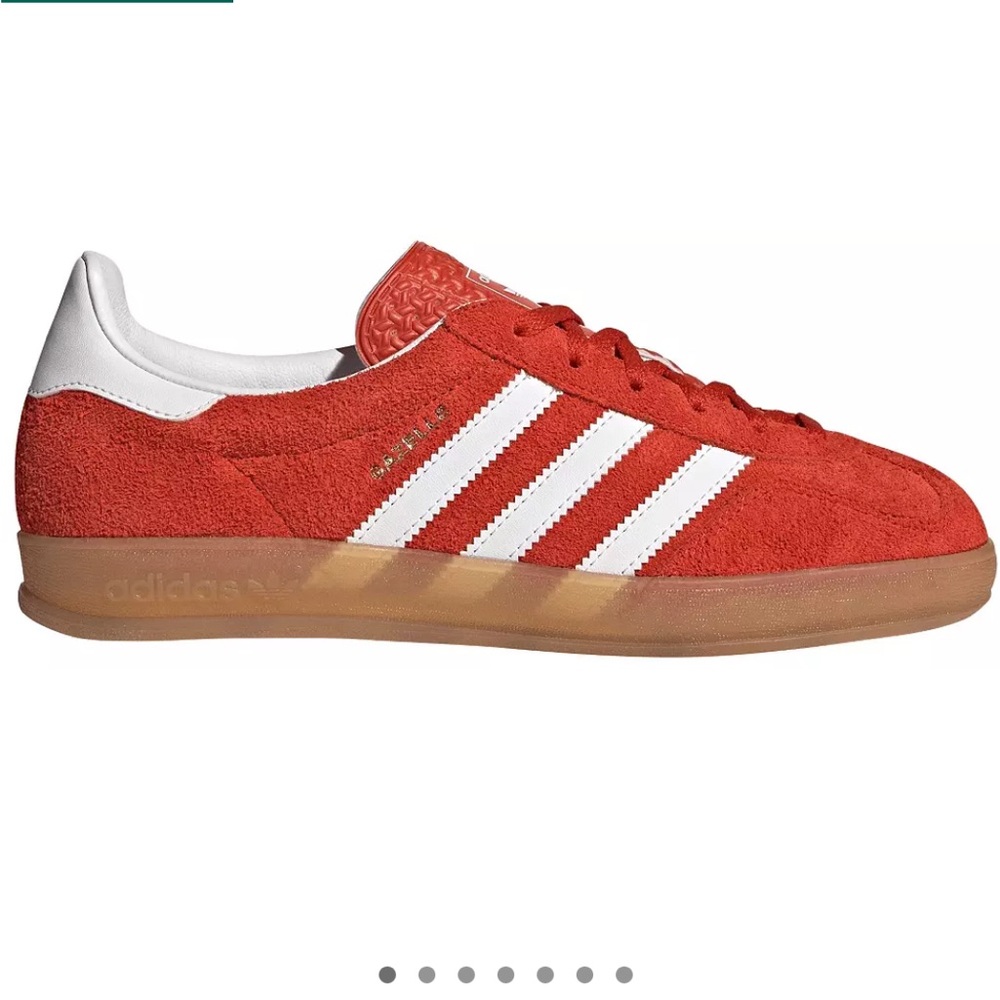 Women’s Adidas Gazelle Orange Red Suede Sneakers Gum Sole Size 9.5